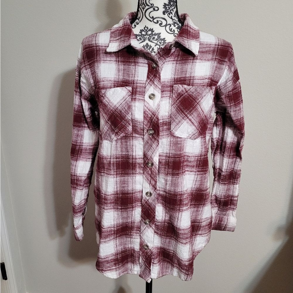 Woman's long sleeve button‎ up Shacket